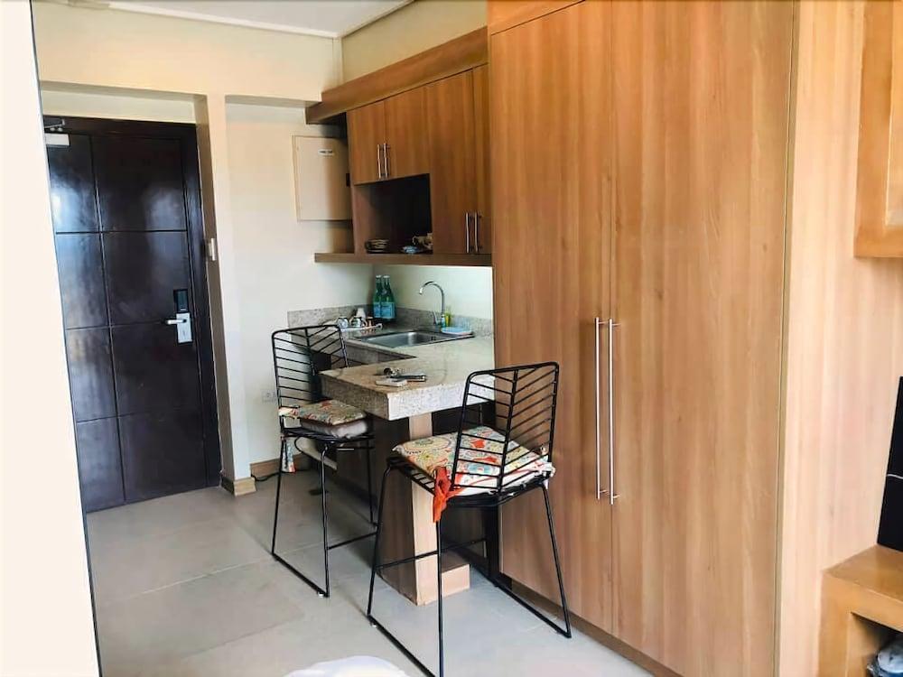 City Suites Ramos Tower Cebu Eksteriør billede