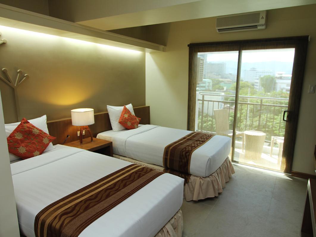 City Suites Ramos Tower Cebu Eksteriør billede