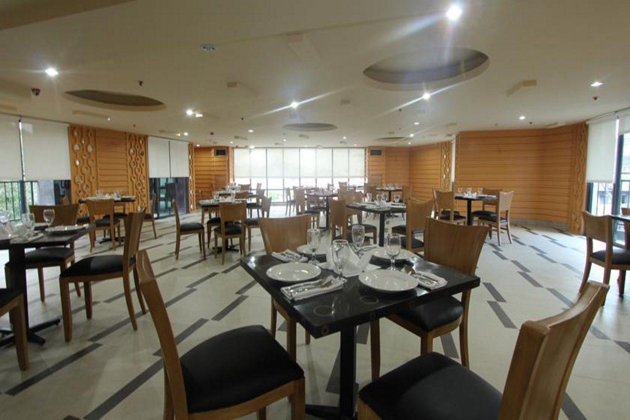 City Suites Ramos Tower Cebu Eksteriør billede