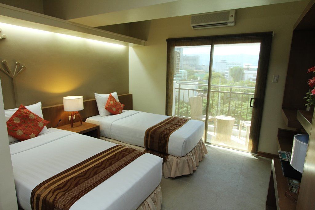City Suites Ramos Tower Cebu Eksteriør billede