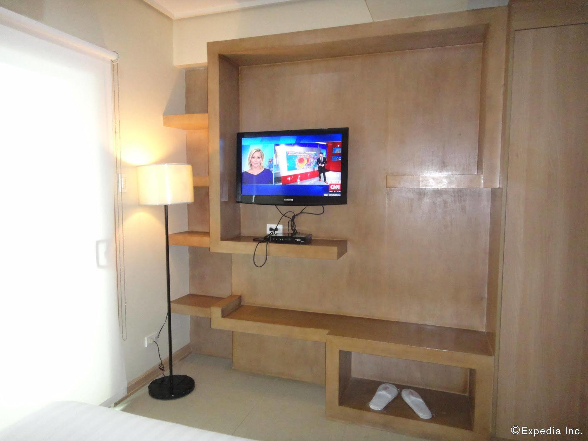 City Suites Ramos Tower Cebu Eksteriør billede